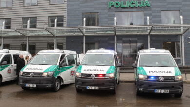 Veiklą pradeda naujas padalinys - Viešosios tvarkos biuras 12 lietuvos policijos automobiliai vw transporter