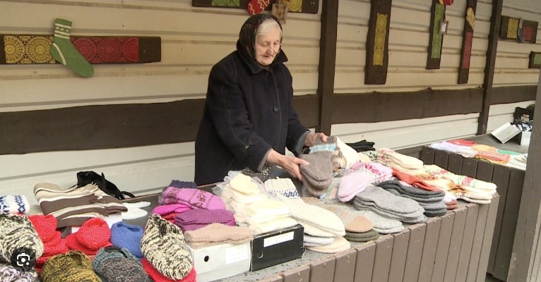 Išėję į pensiją žmonės vos išgyvena: „Sveikata padėta, o pensija 400 su trupučiu“ 1 mociute