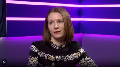 B. Davidonytė: pradėjau galvoti, kad gal jau atėjo laikas prisiminti istorinius laikus ir užkurti laužus prie Seimo 3 davidonyte